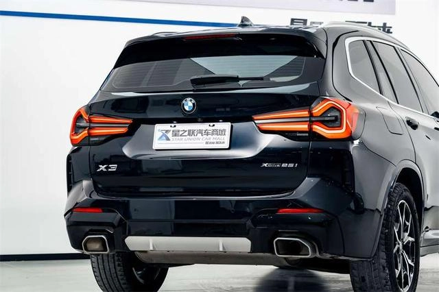 BMW X3 2022 Restyling xDrive25i M Sports suit exterior photo 7