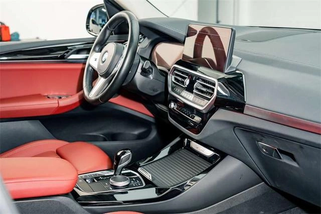 BMW X3 2022 Restyling xDrive25i M Sports suit interior photo 17