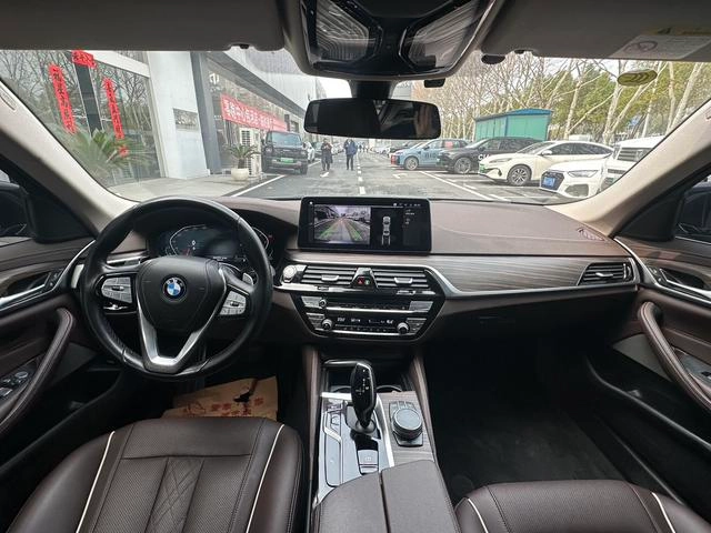 BMW 5 Series 2021 530Li Leading Type Luxury Set interior photo 6