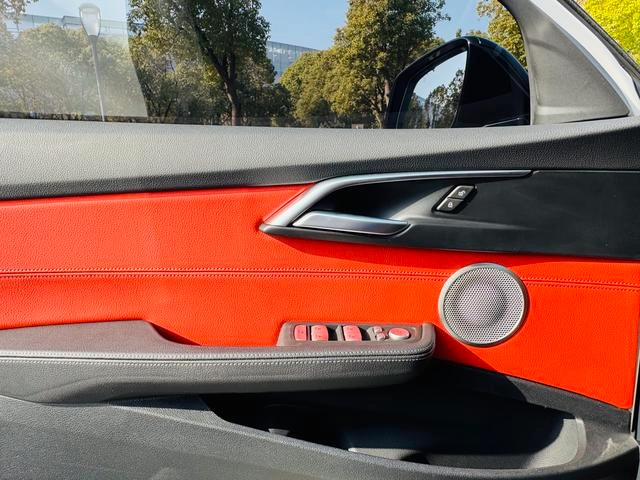 BMW 1 Series 2023 125i M Sports Obsidian Night Edition interior photo 14