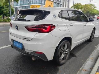 BMW X2 2023 sDrive25i M Sports Obsidian Night Edition interior photo 10