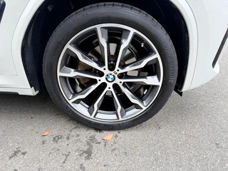 BMW X3 2022 xDrive30i Líder M Traje de noche Yao exterior foto 4 BMW X3 2022 xDrive30i Líder M Traje de noche Yao exterior foto 4