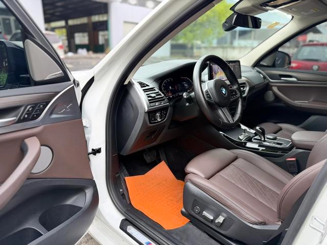 BMW X3 2022 xDrive30i Líder M Traje de noche Yao exterior foto 5 BMW X3 2022 xDrive30i Líder M Traje de noche Yao exterior foto 5