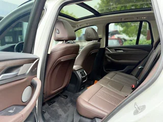 BMW X3 2022 xDrive30i Líder M Traje de noche Yao exterior foto 6 BMW X3 2022 xDrive30i Líder M Traje de noche Yao exterior foto 6