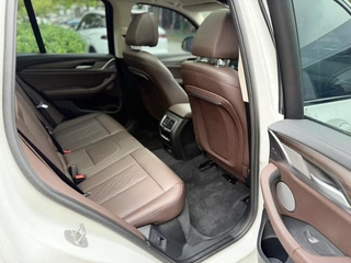 BMW X3 2022 xDrive30i Líder M Traje de noche Yao interior foto 12 BMW X3 2022 xDrive30i Líder M Traje de noche Yao interior foto 12