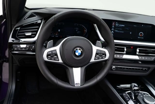 BMW Z4 2023 sDrive 25i M Sports suit interior photo 10