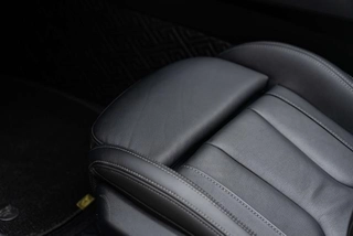 BMW Z4 2023 sDrive 25i M Sports suit interior photo 15