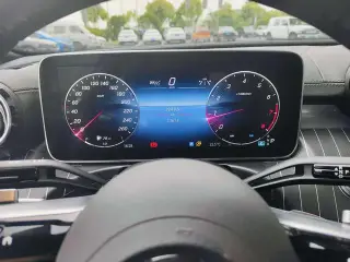 Mercedes-Benz C-Class 2023 C 260 L Sports version interior photo 12 Mercedes-Benz C-Class 2023 C 260 L Sports version interior photo 12