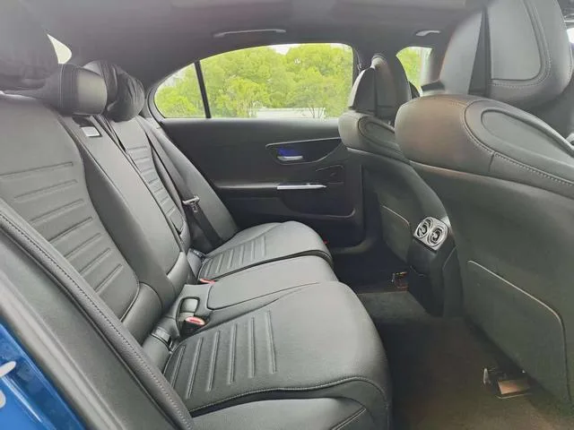 Mercedes-Benz C-Class 2023 C 260 L Sports version interior photo 17 Mercedes-Benz C-Class 2023 C 260 L Sports version interior photo 17