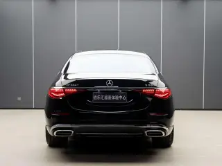 Mercedes-Benz Mercedes-Maybach S-Class 2023 S 680 4MATIC exterior foto 7 Mercedes-Benz Mercedes-Maybach S-Class 2023 S 680 4MATIC exterior foto 7
