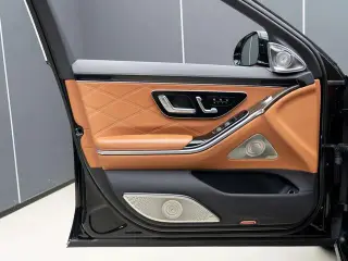 Mercedes-Benz Mercedes-Maybach S-Class 2023 S 680 4MATIC exterior foto 8 Mercedes-Benz Mercedes-Maybach S-Class 2023 S 680 4MATIC exterior foto 8
