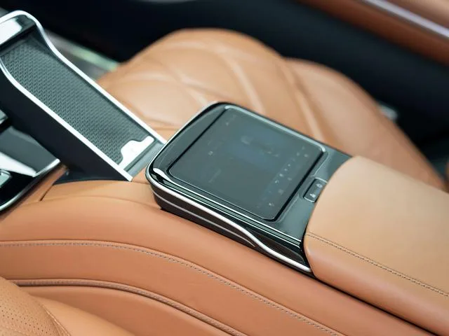 Mercedes-Benz Mercedes-Maybach S-Class 2023 S 680 4MATIC interior foto 16 Mercedes-Benz Mercedes-Maybach S-Class 2023 S 680 4MATIC interior foto 16
