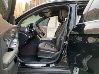 Mercedes-Benz GLC 2021 GLC 260 L 4MATIC Luxury type interior photo 15 Mercedes-Benz GLC 2021 GLC 260 L 4MATIC Luxury type interior photo 15