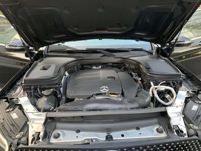 Mercedes-Benz GLC 2021 GLC 260 L 4MATIC Luxury type interior photo 17 Mercedes-Benz GLC 2021 GLC 260 L 4MATIC Luxury type interior photo 17