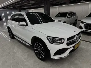 Mercedes-Benz GLC 2022 GLC 300 L 4MATIC Type dynamique extérieur photo 3 Mercedes-Benz GLC 2022 GLC 300 L 4MATIC Type dynamique extérieur photo 3