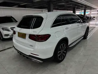 Mercedes-Benz GLC 2022 GLC 300 L 4MATIC Type dynamique extérieur photo 4 Mercedes-Benz GLC 2022 GLC 300 L 4MATIC Type dynamique extérieur photo 4