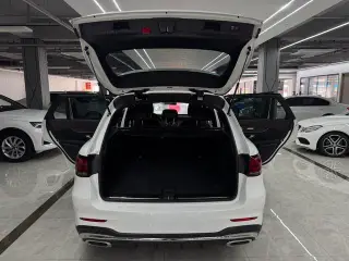 Mercedes-Benz GLC 2022 GLC 300 L 4MATIC Type dynamique extérieur photo 9 Mercedes-Benz GLC 2022 GLC 300 L 4MATIC Type dynamique extérieur photo 9