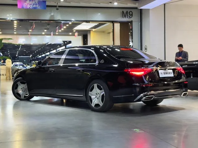 Mercedes-Benz Mercedes-Maybach S-Class 2021 S 480 4MATIC exterior foto 4 Mercedes-Benz Mercedes-Maybach S-Class 2021 S 480 4MATIC exterior foto 4