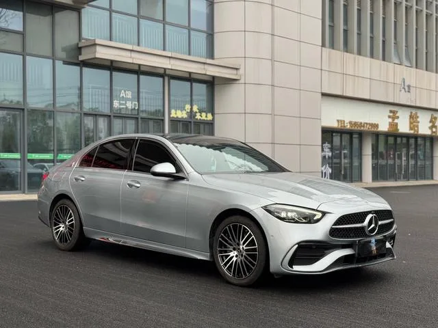 Mercedes-Benz C-Class 2022 C 260 L Sports version exterior photo 3 Mercedes-Benz C-Class 2022 C 260 L Sports version exterior photo 3