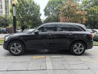 Mercedes-Benz GLC 2021 GLC 260 L 4MATIC Динамичный тип интерьер фото 10 Mercedes-Benz GLC 2021 GLC 260 L 4MATIC Динамичный тип интерьер фото 10