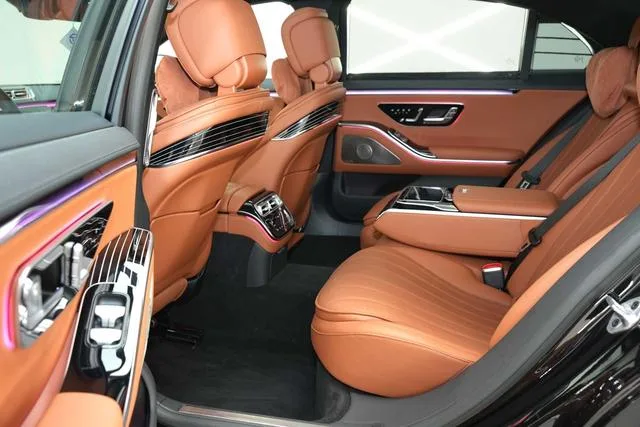 Mercedes-Benz S-Class 2023 S 450 L 4MATIC intérieur photo 19