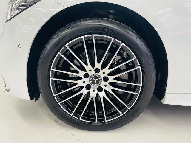 Mercedes-Benz C-Class 2024 C 260 L Sports version exterior photo 3 Mercedes-Benz C-Class 2024 C 260 L Sports version exterior photo 3