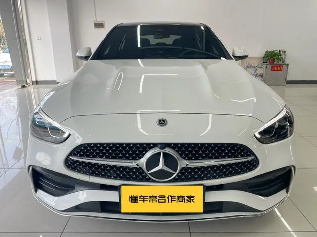 Mercedes-Benz C-Class 2024 C 260 L Sports version exterior photo 2 Mercedes-Benz C-Class 2024 C 260 L Sports version exterior photo 2