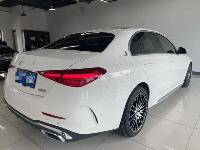 Mercedes-Benz C-Class 2024 C 260 L Sports version exterior photo 6 Mercedes-Benz C-Class 2024 C 260 L Sports version exterior photo 6