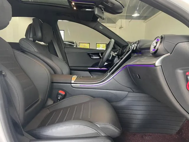 Mercedes-Benz C-Class 2024 C 260 L Sports version interior photo 15 Mercedes-Benz C-Class 2024 C 260 L Sports version interior photo 15