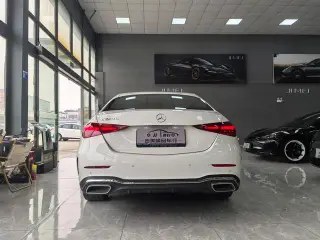 Mercedes-Benz C-Class 2022 C 260 L Versión deportiva exterior foto 5 Mercedes-Benz C-Class 2022 C 260 L Versión deportiva exterior foto 5