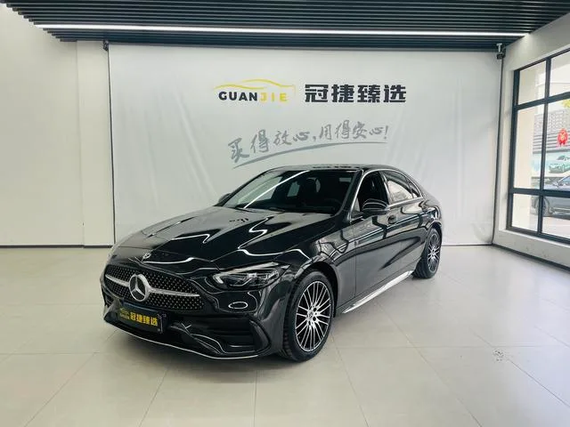 Mercedes-Benz C-Class 2025 C 260 L Sports version exterior photo 1 Mercedes-Benz C-Class 2025 C 260 L Sports version exterior photo 1