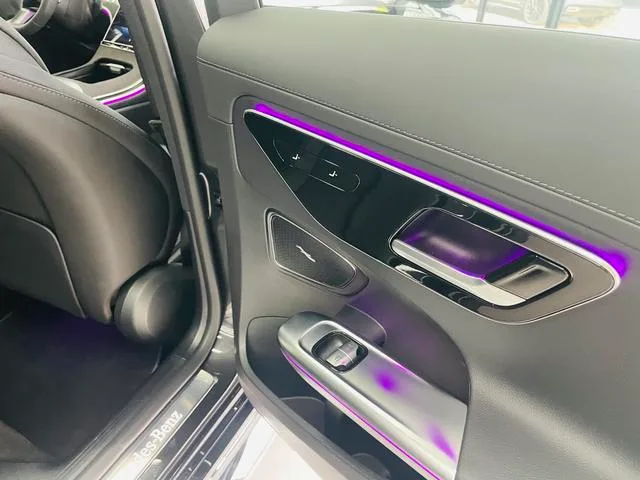 Mercedes-Benz C-Class 2025 C 260 L Sports version interior photo 14 Mercedes-Benz C-Class 2025 C 260 L Sports version interior photo 14