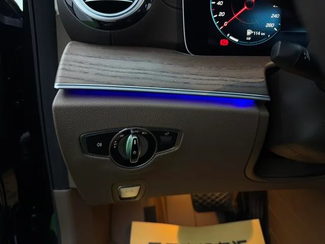 Mercedes-Benz E-Class 2023 Restyling E 300 L Fashionable Passenger car interior photo 17