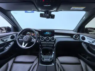 Mercedes-Benz GLC 2022 GLC 260 L 4MATIC Dynamic interior photo 11 Mercedes-Benz GLC 2022 GLC 260 L 4MATIC Dynamic interior photo 11