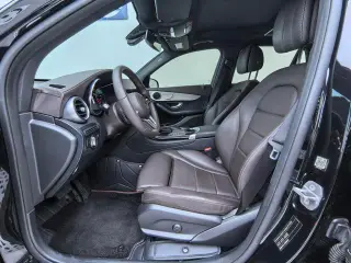 Mercedes-Benz GLC 2022 GLC 260 L 4MATIC Dynamic interior photo 14 Mercedes-Benz GLC 2022 GLC 260 L 4MATIC Dynamic interior photo 14