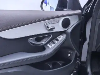 Mercedes-Benz GLC 2022 GLC 260 L 4MATIC Dynamic interior photo 17 Mercedes-Benz GLC 2022 GLC 260 L 4MATIC Dynamic interior photo 17