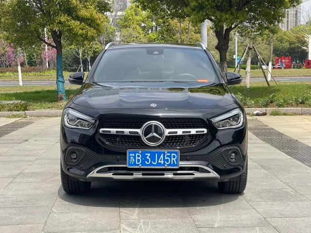 Mercedes-Benz GLA 2022 GLA 200 exterior photo 2 Mercedes-Benz GLA 2022 GLA 200 exterior photo 2