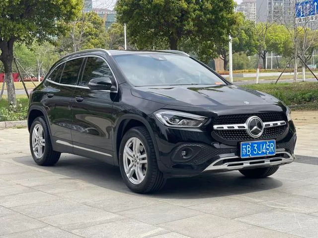 Mercedes-Benz GLA 2022 GLA 200 exterior photo 3 Mercedes-Benz GLA 2022 GLA 200 exterior photo 3