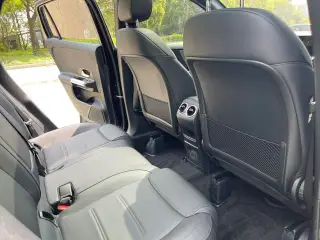 Mercedes-Benz GLA 2022 GLA 200 interior photo 13 Mercedes-Benz GLA 2022 GLA 200 interior photo 13