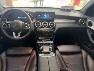 Mercedes-Benz GLC 2022 Restyling GLC 260 L 4MATIC Dynamic interior photo 9 Mercedes-Benz GLC 2022 Restyling GLC 260 L 4MATIC Dynamic interior photo 9
