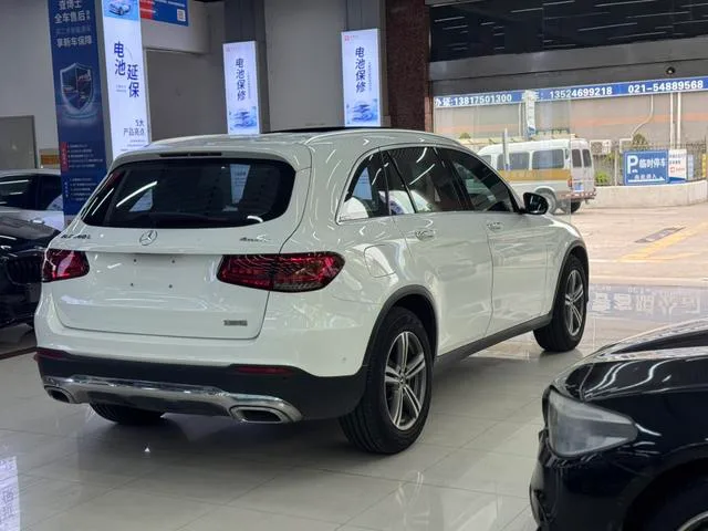 Mercedes-Benz GLC 2022 Restyling GLC 260 L 4MATIC Dynamic interior photo 12 Mercedes-Benz GLC 2022 Restyling GLC 260 L 4MATIC Dynamic interior photo 12