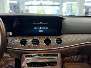 Mercedes-Benz E-Class 2023 Restyling E 300 L Fashionable Passenger car exterior photo 7 Mercedes-Benz E-Class 2023 Restyling E 300 L Fashionable Passenger car exterior photo 7
