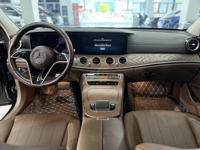 Mercedes-Benz E-Class 2023 Restyling E 300 L Fashionable Passenger car exterior photo 8 Mercedes-Benz E-Class 2023 Restyling E 300 L Fashionable Passenger car exterior photo 8