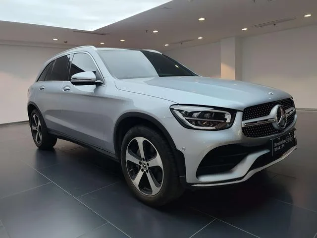 Mercedes-Benz GLC 2022 Restyling GLC 260 L 4MATIC Dynamic exterior photo 2 Mercedes-Benz GLC 2022 Restyling GLC 260 L 4MATIC Dynamic exterior photo 2