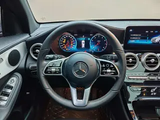 Mercedes-Benz GLC 2022 Restyling GLC 260 L 4MATIC Dynamic interior photo 11 Mercedes-Benz GLC 2022 Restyling GLC 260 L 4MATIC Dynamic interior photo 11