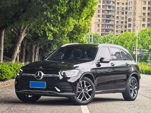 Mercedes-Benz GLC 2022 GLC 260 L 4MATIC De lujo exterior foto 1 Mercedes-Benz GLC 2022 GLC 260 L 4MATIC De lujo exterior foto 1