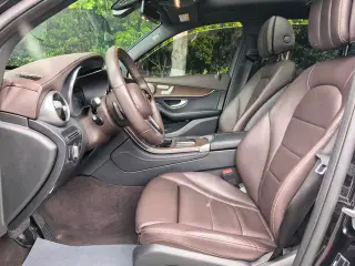 Mercedes-Benz GLC 2022 GLC 260 L 4MATIC De lujo exterior foto 6 Mercedes-Benz GLC 2022 GLC 260 L 4MATIC De lujo exterior foto 6