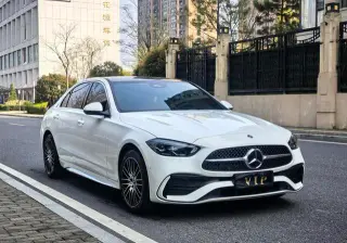Mercedes-Benz C-Class 2023 C 260 L Sports version exterior photo 3 Mercedes-Benz C-Class 2023 C 260 L Sports version exterior photo 3