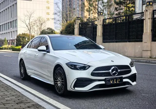 Mercedes-Benz C-Class 2023 C 260 L Sports version exterior photo 3 Mercedes-Benz C-Class 2023 C 260 L Sports version exterior photo 3