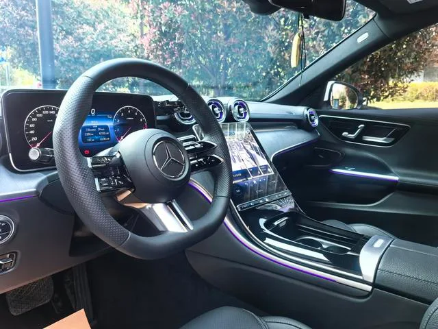 Mercedes-Benz C-Class 2023 C 260 L Sports version exterior photo 8 Mercedes-Benz C-Class 2023 C 260 L Sports version exterior photo 8